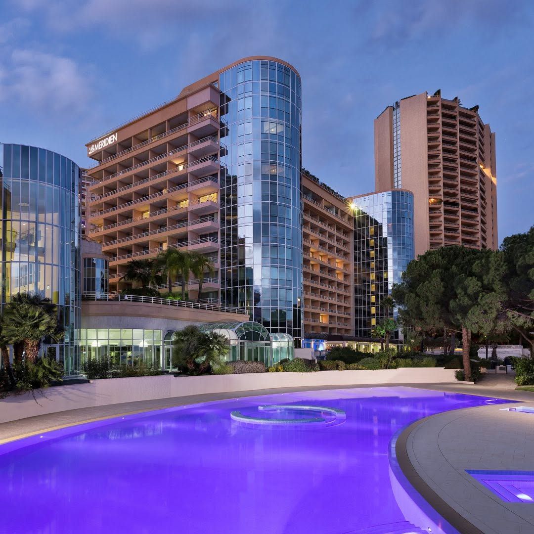 Le Méridien Beach Plaza 2